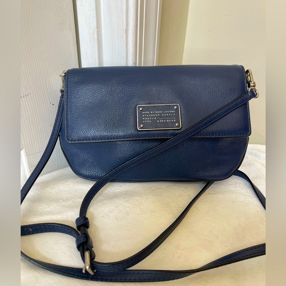 EUC Marc by Marc Jacobs blue leather crossbody bag